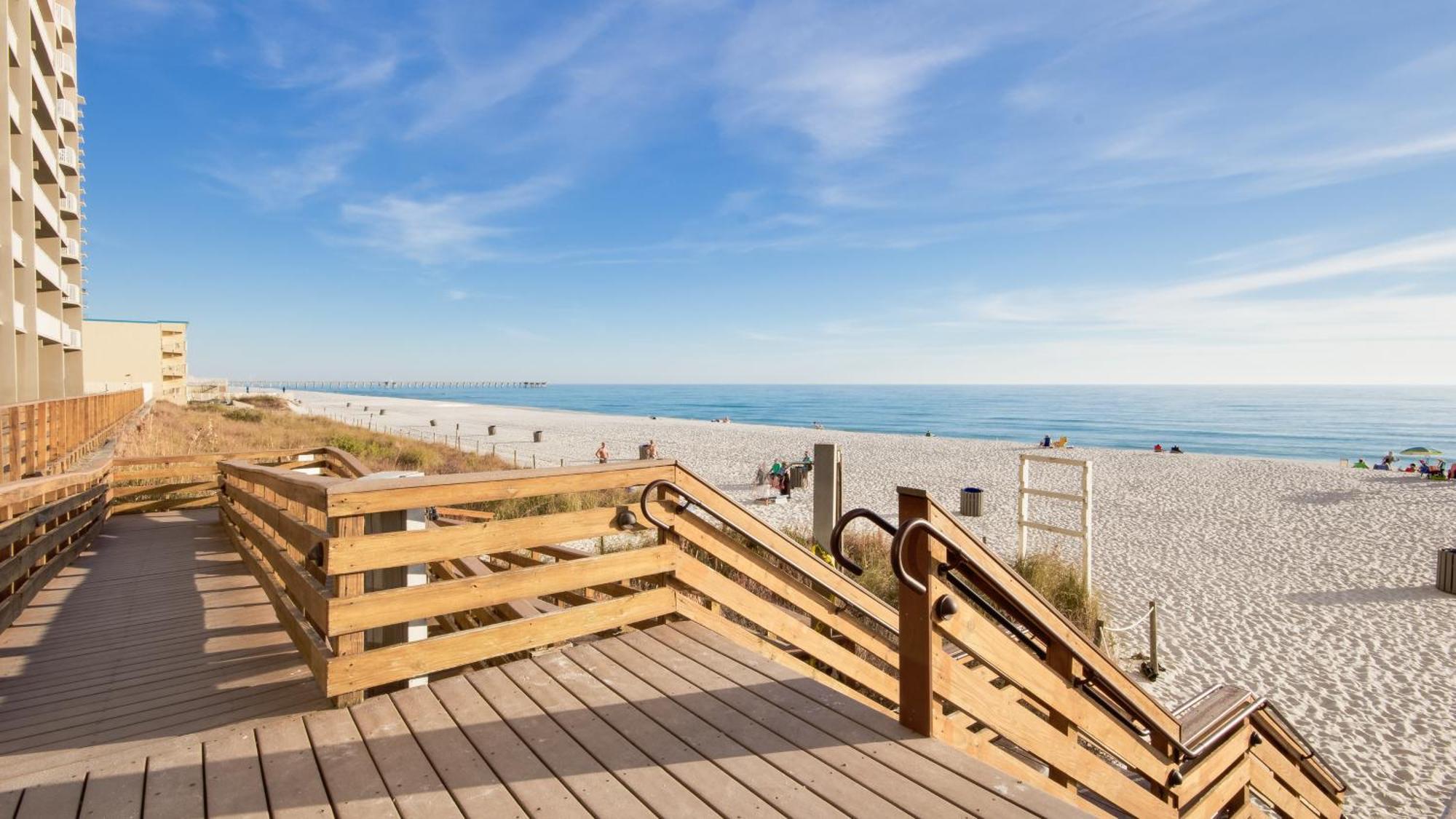 Tidewater Escape: 1Br/2Ba Beachfront Condo, Sleeps 6, Gulf Views & Comfort! Panama City Beach Bagian luar foto