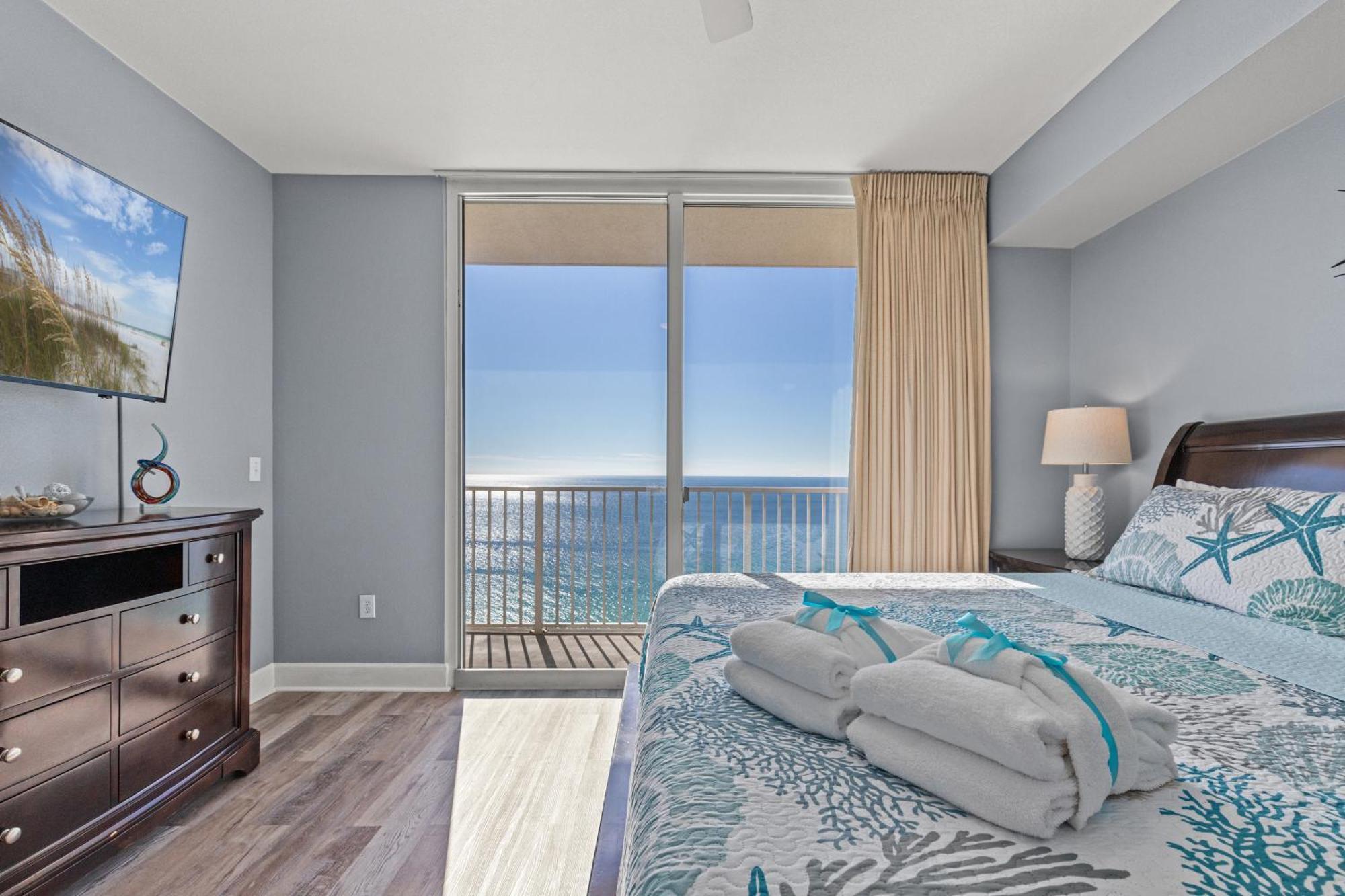 Tidewater Escape: 1Br/2Ba Beachfront Condo, Sleeps 6, Gulf Views & Comfort! Panama City Beach Bagian luar foto